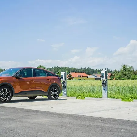 Hi5-hotel Seiersberg Отель