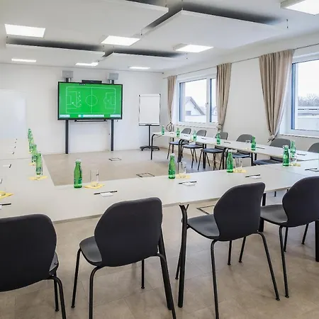 Szálloda Hi5-hotel Seiersberg *